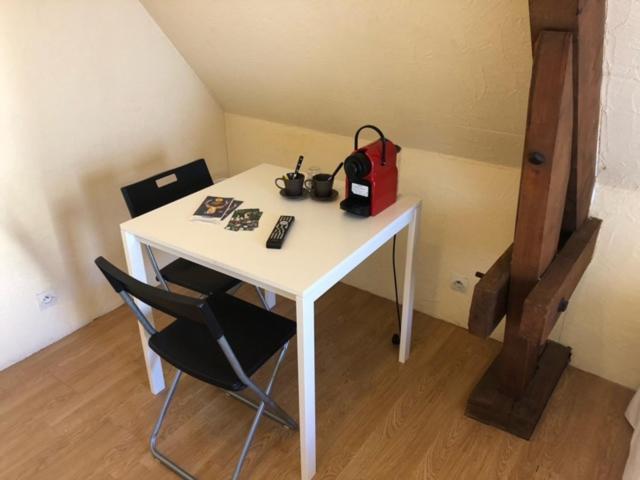 Apartament Jardin Fleury Gien Zewnętrze zdjęcie