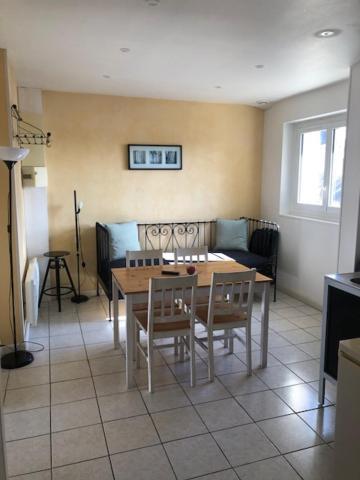 Apartament Jardin Fleury Gien Zewnętrze zdjęcie