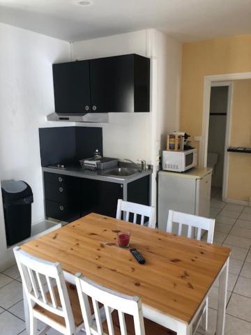 Apartament Jardin Fleury Gien Zewnętrze zdjęcie